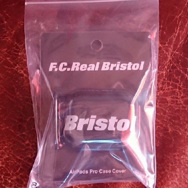 F.C.R.B.(エフシーアールビー)のF.C.Real Bristol Air Pods Pro CASE COVER メンズのファッション小物(その他)の商品写真