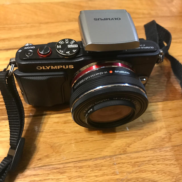 OLYMPUS E-PL6ミラーレス一眼