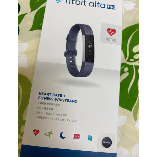 fitbit alta HR スポーツ/アウトドアのトレーニング/エクササイズ(トレーニング用品)の商品写真