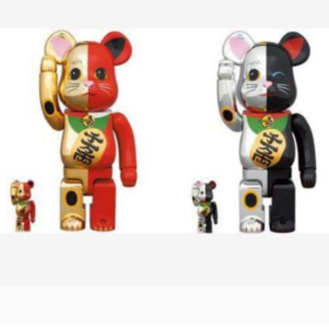 BE@RBRICK 招き猫 金×赤・銀×黒 100％ & 400％ 2体セットエンタメ/ホビー