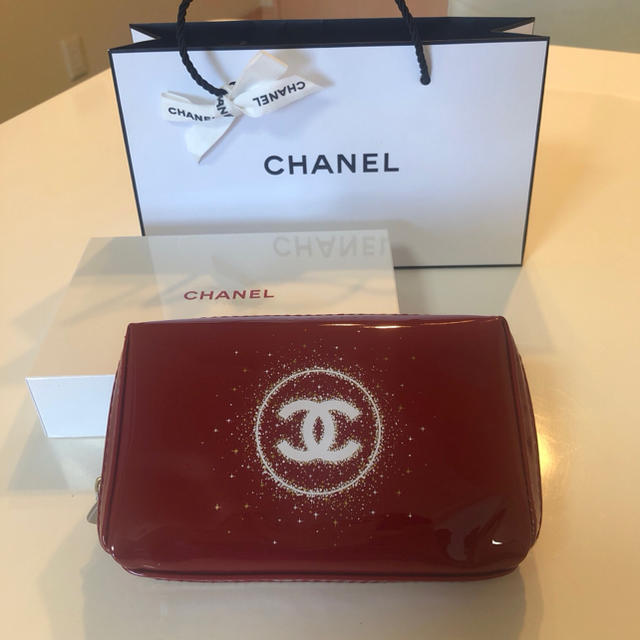 CHANEL 伊勢丹限定ポーチ　新品未使用　週末価格　ゆうパケット郵送