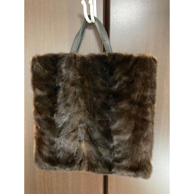 珍しい ロエベ LOEWE - LOEWE ファーバッグ トートバッグ レザー