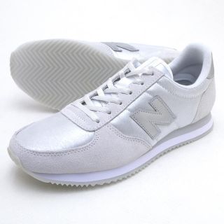 ニューバランス(New Balance)のニューバランス★ WL220HC【25cm】(スニーカー)