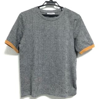 ザラ(ZARA)のZARA Tシャツ　ザラ(Tシャツ(半袖/袖なし))