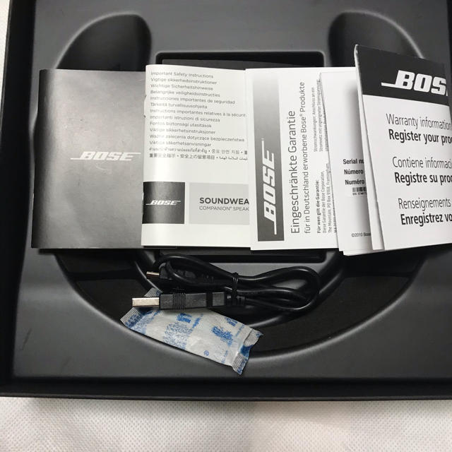 BOSE(ボーズ)のBOSE SOUND WEAR 美品です！ スマホ/家電/カメラのオーディオ機器(スピーカー)の商品写真