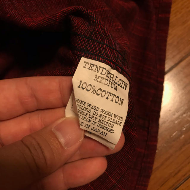 TENDERLOIN(テンダーロイン)のTENDERLOIN テンダーロイン　オープンカラーシャツ　レッド メンズのトップス(シャツ)の商品写真