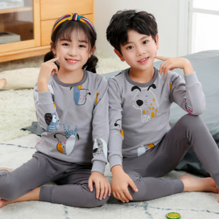 【新品】こども 120 秋 冬 パジャマ キッズ 部屋着 男の子 女の子(パジャマ)