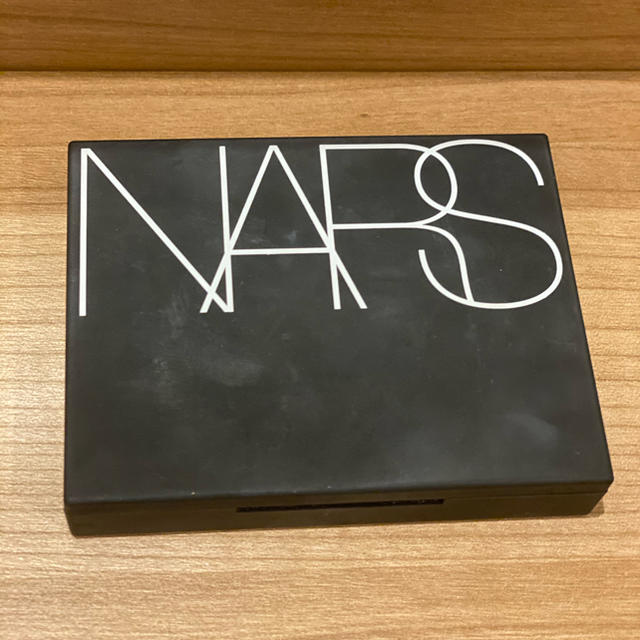 NARS(ナーズ)のrisa様専用 コスメ/美容のベースメイク/化粧品(フェイスパウダー)の商品写真