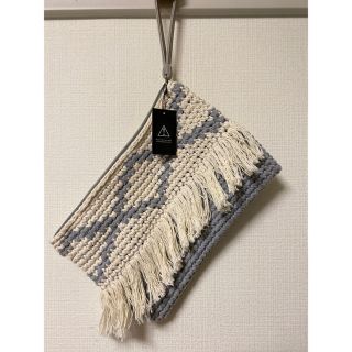 アズールバイマウジー(AZUL by moussy)の☆最終値下げ☆AZUL 毛編みバッグ  新品 送料込み(ハンドバッグ)