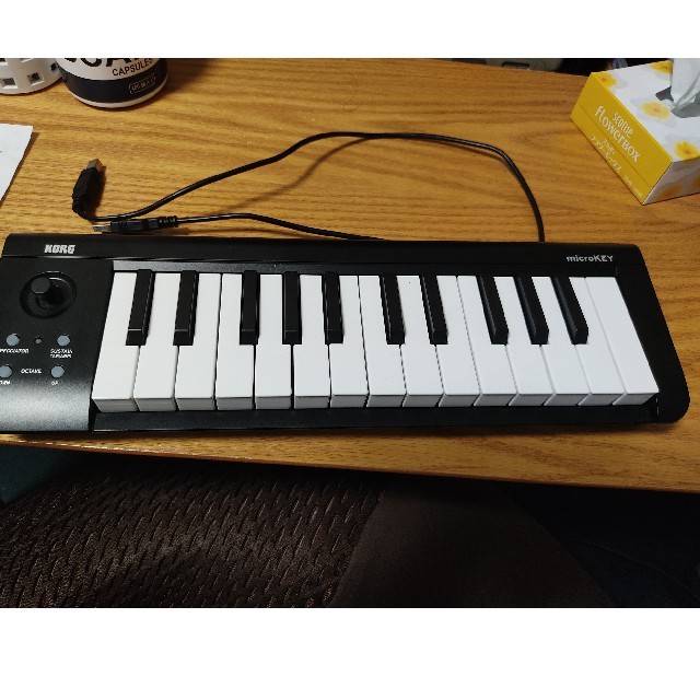 KORG(コルグ)のKORG USB MIDIキーボード 楽器のDTM/DAW(MIDIコントローラー)の商品写真