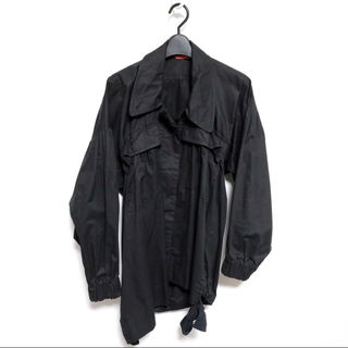 ヴィヴィアンウエストウッド(Vivienne Westwood)のアシメ　ミリタリー　ジャケット　ブラック　vivienne(シャツ/ブラウス(長袖/七分))