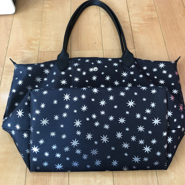 LONGCHAMP(ロンシャン)の☆LONGCHAMP☆限定　トートバック レディースのバッグ(トートバッグ)の商品写真