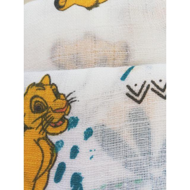 Disney(ディズニー)のお値下☆Disney Lion King Muslin 3P キッズ/ベビー/マタニティのこども用ファッション小物(おくるみ/ブランケット)の商品写真