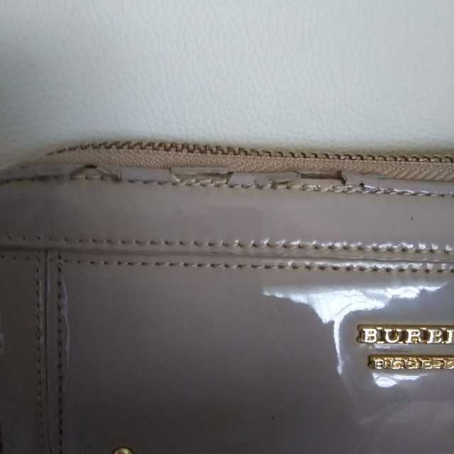 BURBERRY(バーバリー)のバーバリー長財布 レディースのファッション小物(財布)の商品写真