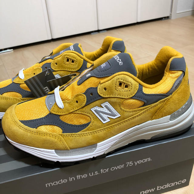 New Balance(ニューバランス)の海外限定カラー ニューバランス M992 26cm メンズの靴/シューズ(スニーカー)の商品写真