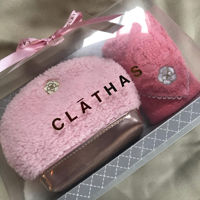 CLATHAS(クレイサス)のクレイサス　☆ ポーチとハンドタオル レディースのファッション小物(ポーチ)の商品写真