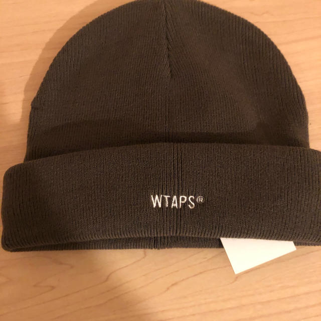 W)taps(ダブルタップス)のBEANIE BEANIE ACRYLIC GREIGE wtaps ビーニー メンズの帽子(ニット帽/ビーニー)の商品写真