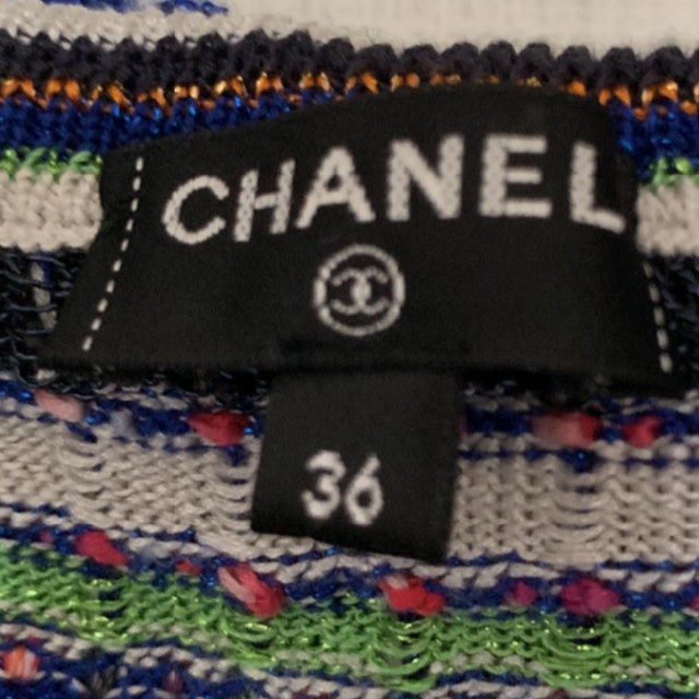 CHANEL(シャネル)のシャネル 半袖パーカー 36サイズ レディースのトップス(パーカー)の商品写真