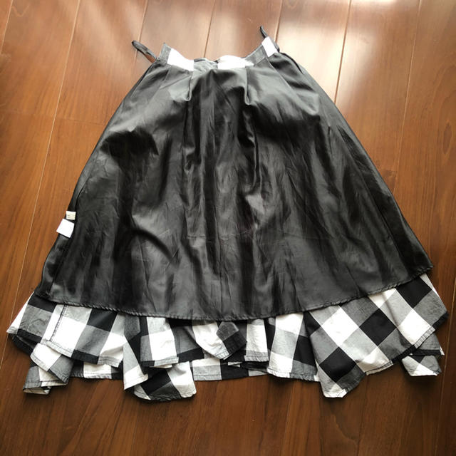 BABYLONE(バビロン)のチェックスカート  レディースのスカート(ひざ丈スカート)の商品写真