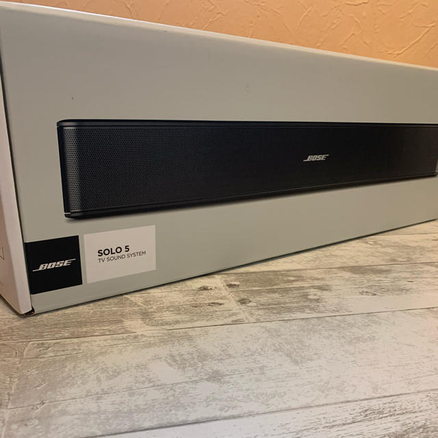 BOSE(ボーズ)のBOSE SOLO 5 TV SOUND SYSTEM スマホ/家電/カメラのオーディオ機器(スピーカー)の商品写真