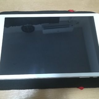 エーユー(au)のQua tab 02 au wifi接続可能　sim不可能(タブレット)