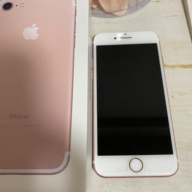 美品☆ iphone7 本体　128G 128 ローズゴールド　Simフリースマートフォン本体