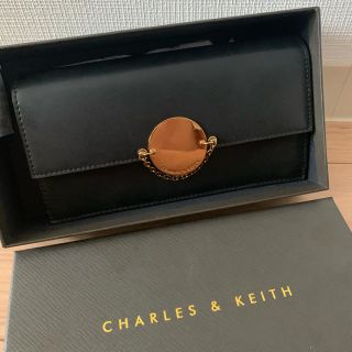 チャールズアンドキース(Charles and Keith)のCHARLES & KEITH ハンドバッグ(ハンドバッグ)