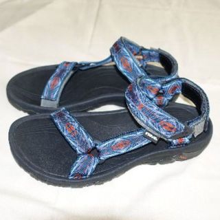 テバ(Teva)のTeva サンダル　未使用保管品(サンダル)