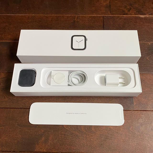APPLE WATCH シリーズ4 40mm スペースグレー アルミGPSモデル-