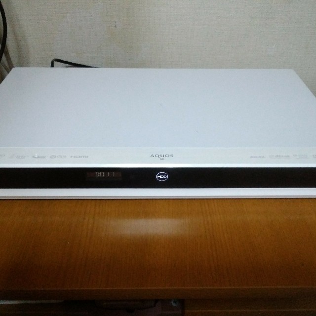 ブルーレイレコーダーシャープBD-W570SW