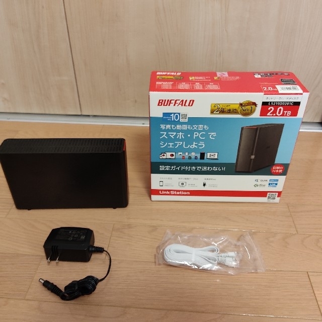 Buffalo(バッファロー)の【未使用】ネットワークハードディスク スマホ/家電/カメラのPC/タブレット(PC周辺機器)の商品写真