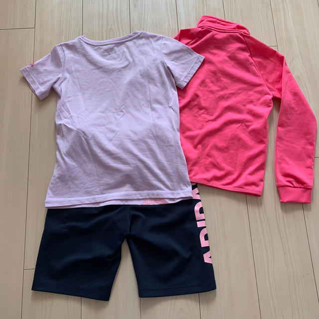 adidas(アディダス)のアディダス　キッズ　3点セット キッズ/ベビー/マタニティのキッズ服女の子用(90cm~)(その他)の商品写真