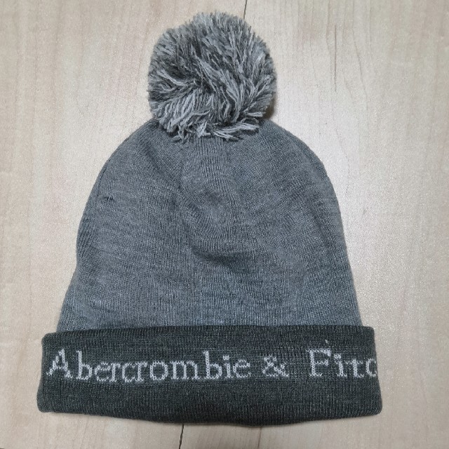 Abercrombie&Fitch(アバクロンビーアンドフィッチ)の美品送料込！アバクロ アバクロンビー＆フィッチ ニット帽子 メンズの帽子(ニット帽/ビーニー)の商品写真