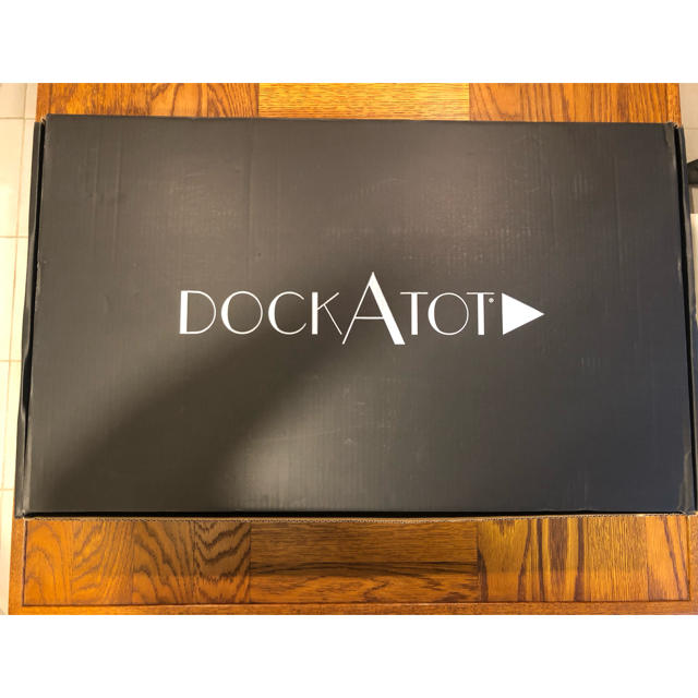 DOCKATOT ベビーベッド ドッカトット デラックス キッズ/ベビー/マタニティの寝具/家具(ベビーベッド)の商品写真