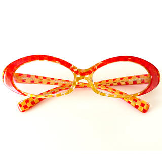 アランミクリ(alanmikli)のアランミクリ alainmikli セルフーレム 赤×千鳥格子ゴールド 眼鏡(サングラス/メガネ)