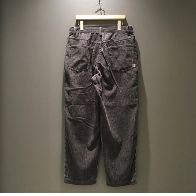 SSZ BACKSIDE B CORD PANTS