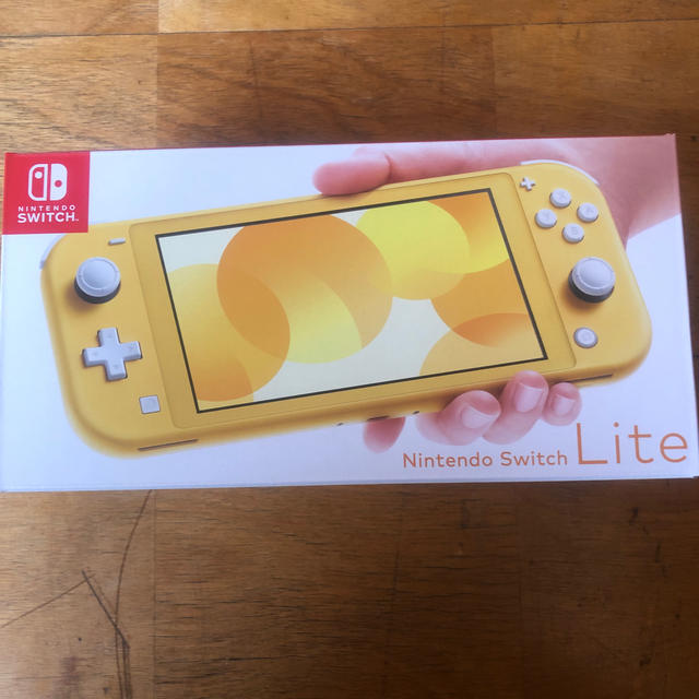 Nintendo Switch Lite イエロー　新品未使用