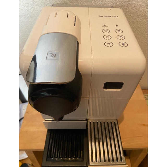 Nespresso ネスプレッソ コーヒーメーカー ラティシマタッチF511WH