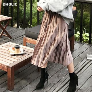 ディーホリック(dholic)のお値下げ中★【DHOLIC】ウエストストレッチベロアプリーツスカート(ロングスカート)