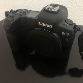 キヤノン(Canon)の【最終日】Canon EOS R ボディ＋LP-E6付けます(ミラーレス一眼)