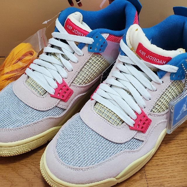 NIKE(ナイキ)のUNION × NIKE AIR JORDAN 4 "GUAVA" メンズの靴/シューズ(スニーカー)の商品写真