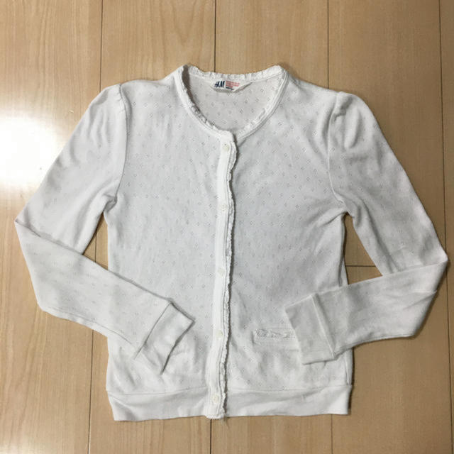 H&M(エイチアンドエム)のH&Mカーディガン  120 キッズ/ベビー/マタニティのキッズ服女の子用(90cm~)(カーディガン)の商品写真