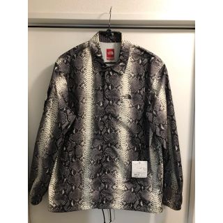 シュプリーム(Supreme)のSupreme × THE NORTH FACE スネーク コーチジャケット(ナイロンジャケット)