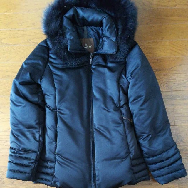 お取り寄せ】 MONCLER - モンクレール ダウン ダウンジャケット - rinsa.ca