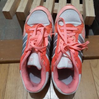 アディダス(adidas)の【値下げ！】adidas スニーカー(スニーカー)