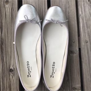 レペット(repetto)の【美品】Repetto Cendrillon バレリーナシューズ　シルバー　40(バレエシューズ)