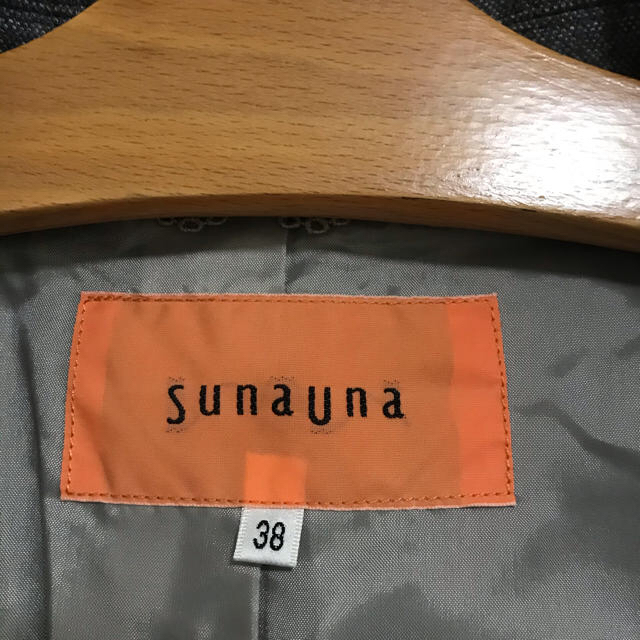 SunaUna(スーナウーナ)のスーナウーナ　ジャケット レディースのジャケット/アウター(テーラードジャケット)の商品写真