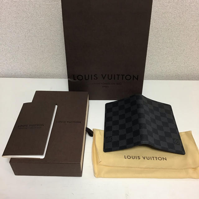 ルイヴィトン 手帳カバー ダミエグラフィット【新品未使用】 - 手帳