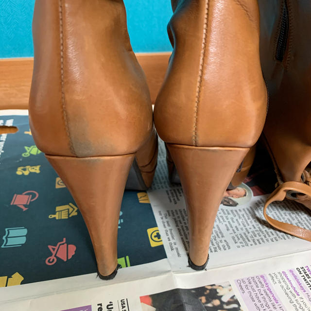 イタリア　ブーツ　ロングブーツ　本革　キャメル　茶色　ベージュ　ヒール　23  レディースの靴/シューズ(ブーツ)の商品写真