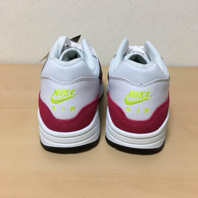 NIKE(ナイキ)のNIKE AIR MAX 1 アトモス限定カラー 26.5cm メンズの靴/シューズ(スニーカー)の商品写真